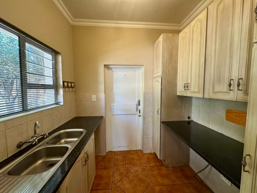 4 Bedroom Property for Sale in Caribbean Beach Club North West